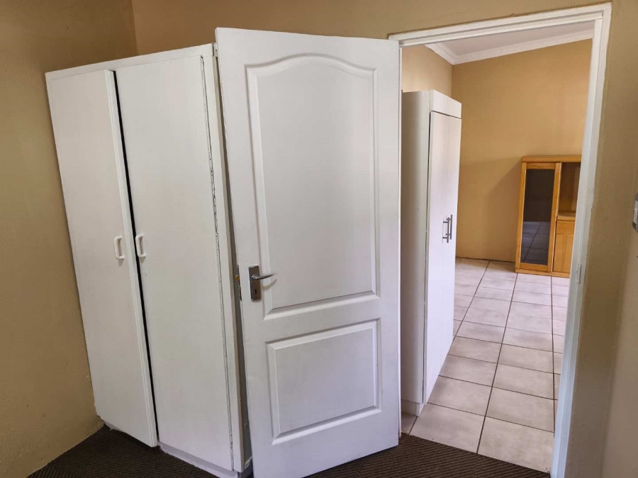 To Let 2 Bedroom Property for Rent in Joostenbergvlakte Western Cape
